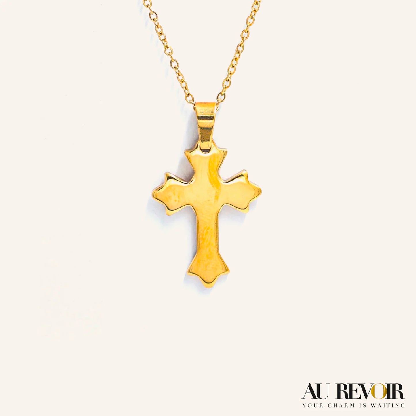 CROSS PENDANT WITH CHAIN