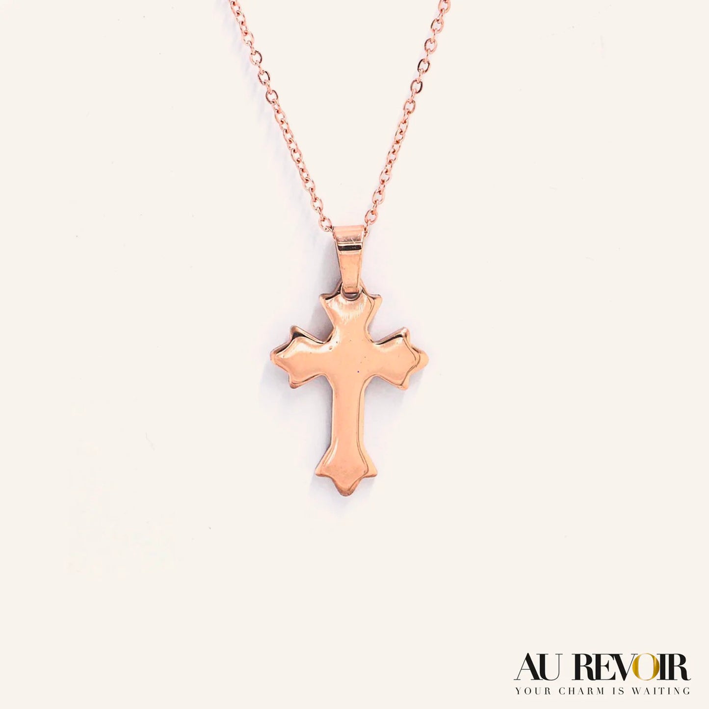 CROSS PENDANT WITH CHAIN
