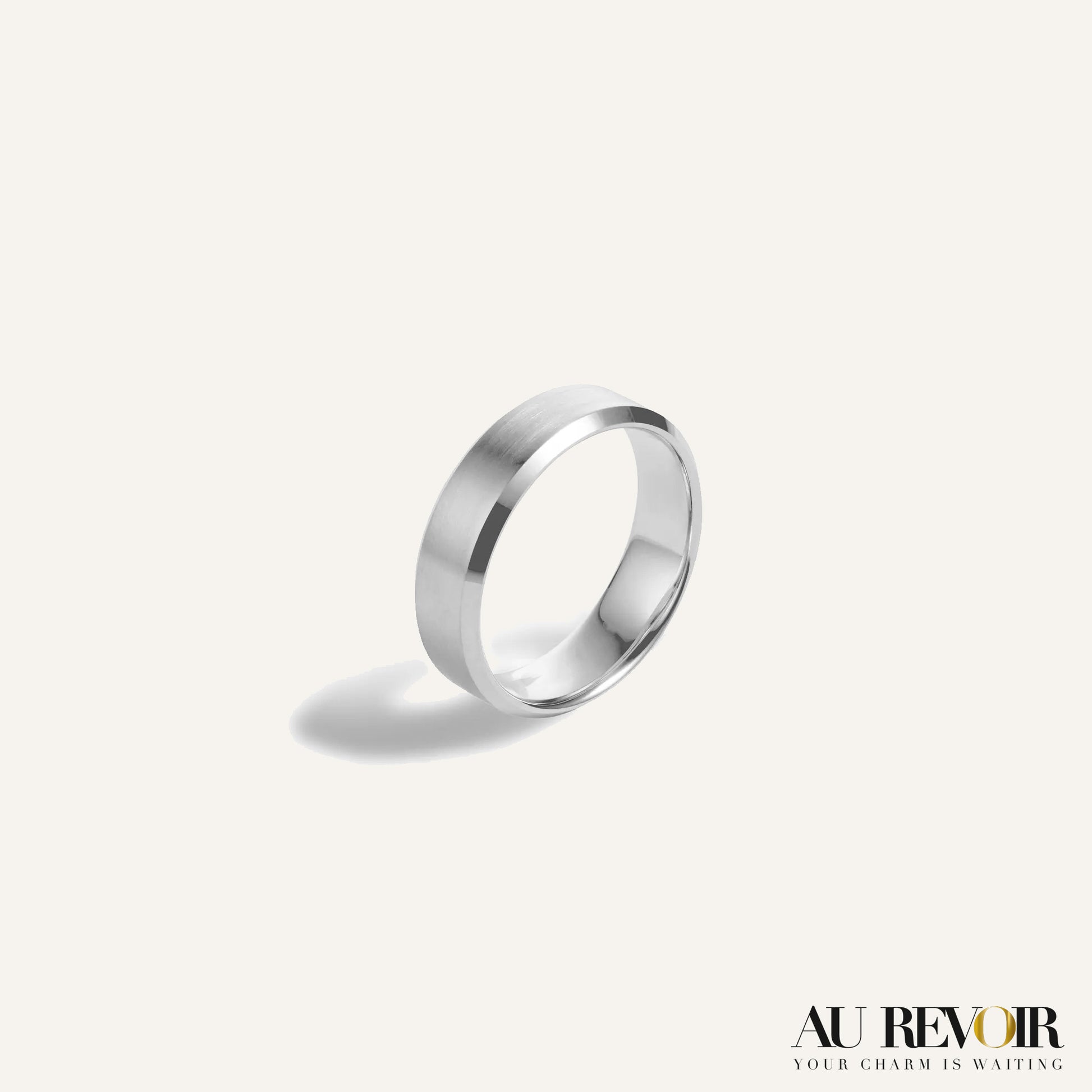 Silver ring custom name engraving personalised jewelry silver hand ring gifting product 